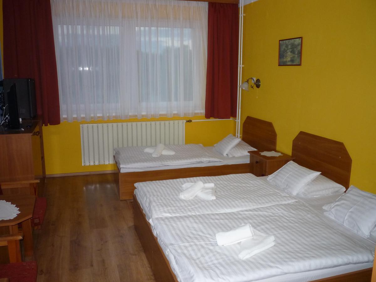 Hableany Hotel Tiszafured Exterior photo